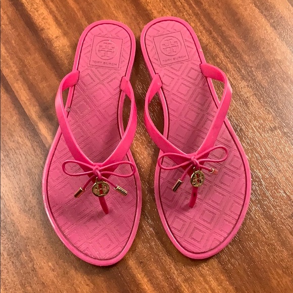 Sandals - Picture 1 of 3